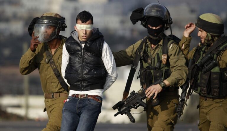 قوات الاحتلال تعتقل 45 فلسطينيا في الضفة الغربية