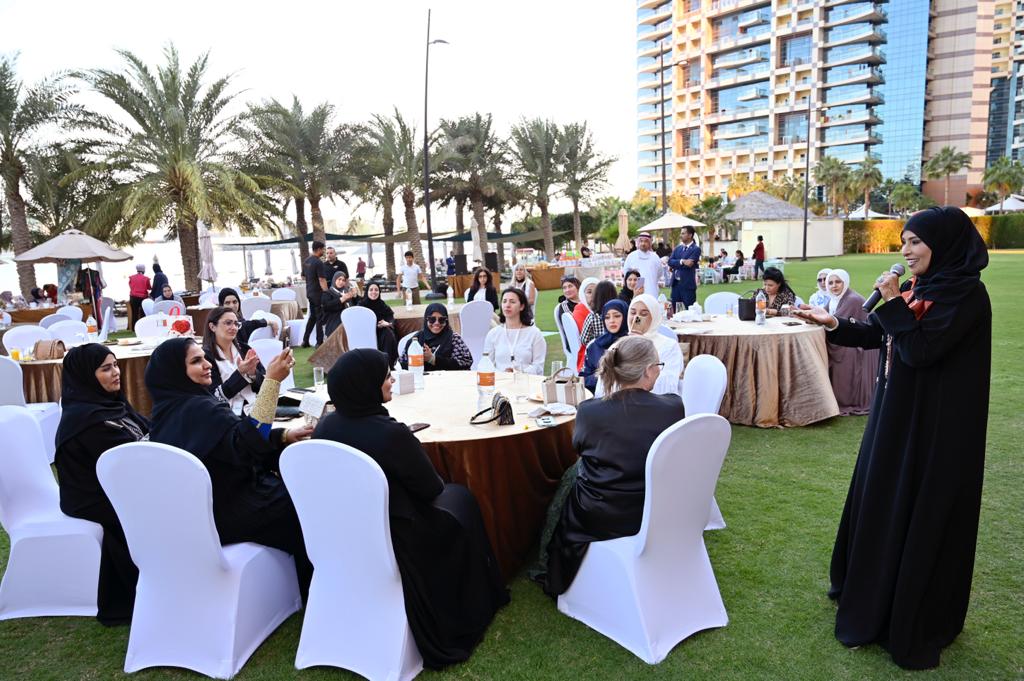 جمعية الإمارات لرائدات الأعمال تقيم حفل غذاء في فندق باب القصر تكريمًا لأصحاب الهمم