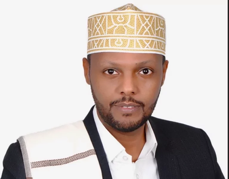 الصومالي صالح ديما وروايته الأولى”مواسم القرابين”