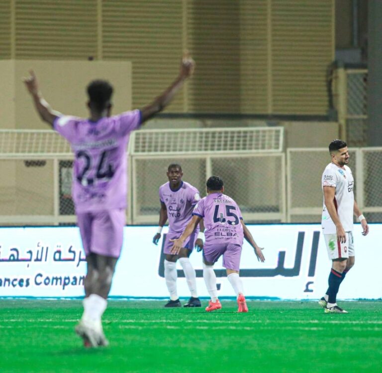 دوري-روشن:-الخلود-يتغلب-على-الرائد-(2-1)